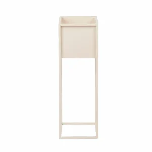 CASA LARGO Macetero Negro> Soportes Para Plantas