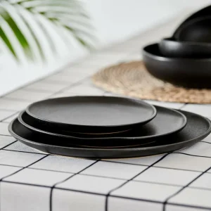 CASA MAGMA Plato Negro> Platos